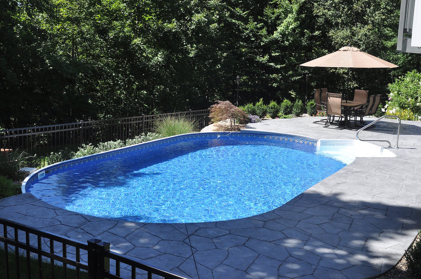 Above Ground Pools project example 27